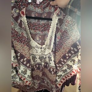 Cool looking + size blouse